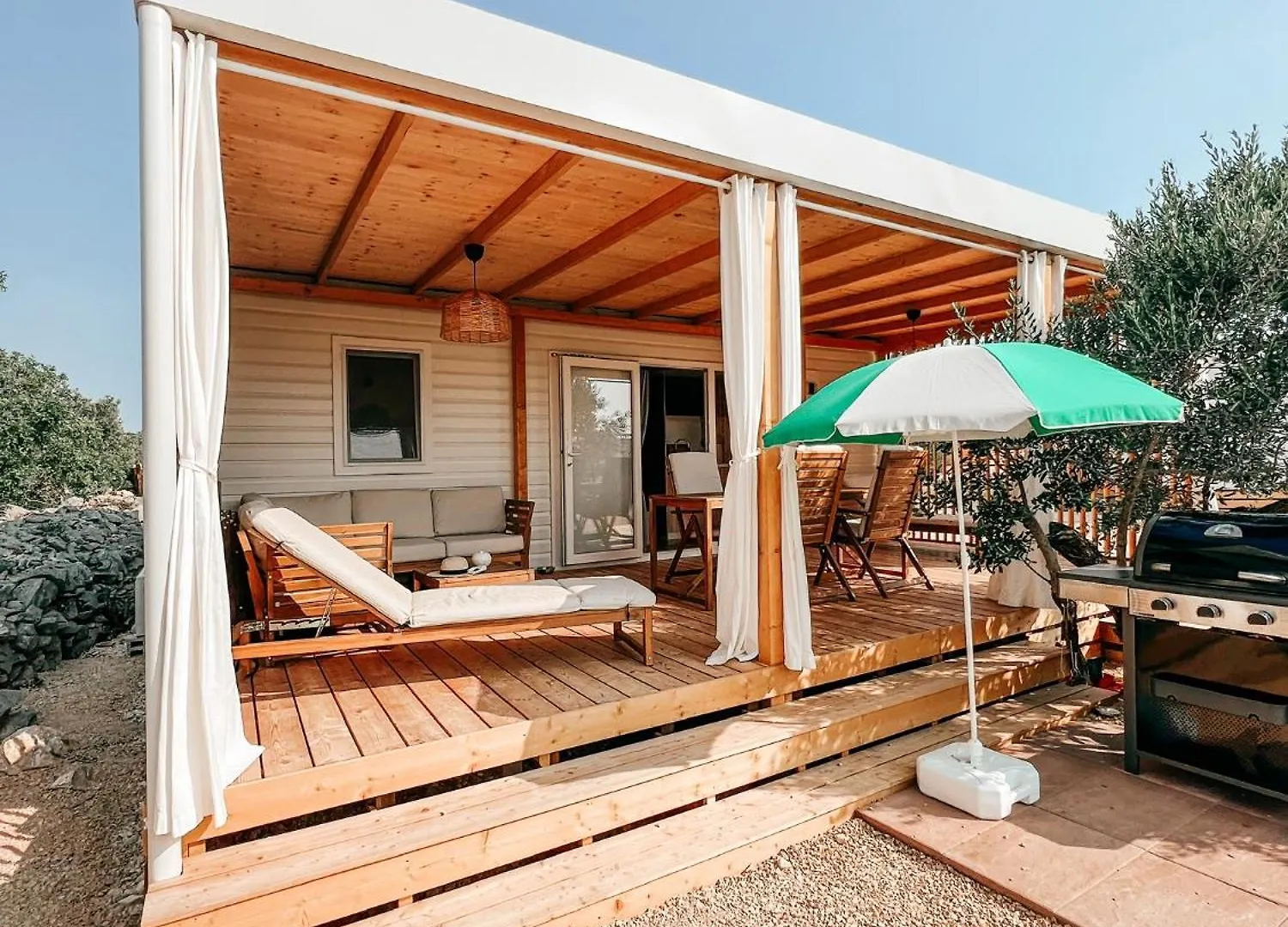 Diamond Coast Mobile Home Drage 0*,